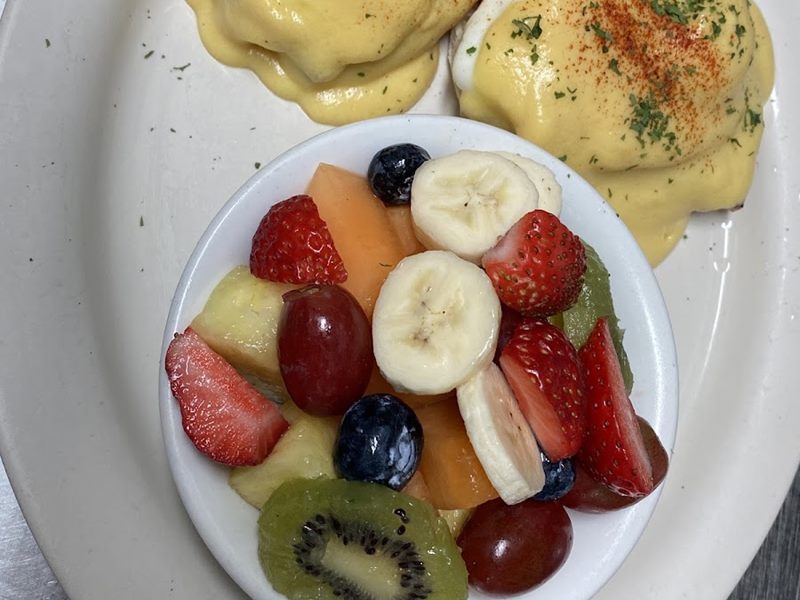 Tin Can Cafe food